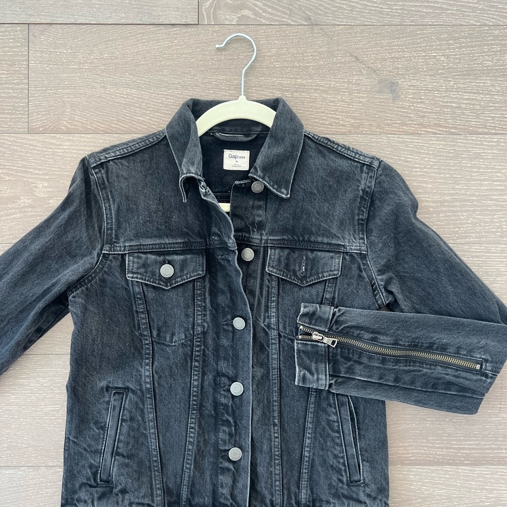 Gap Black Denim Jacket